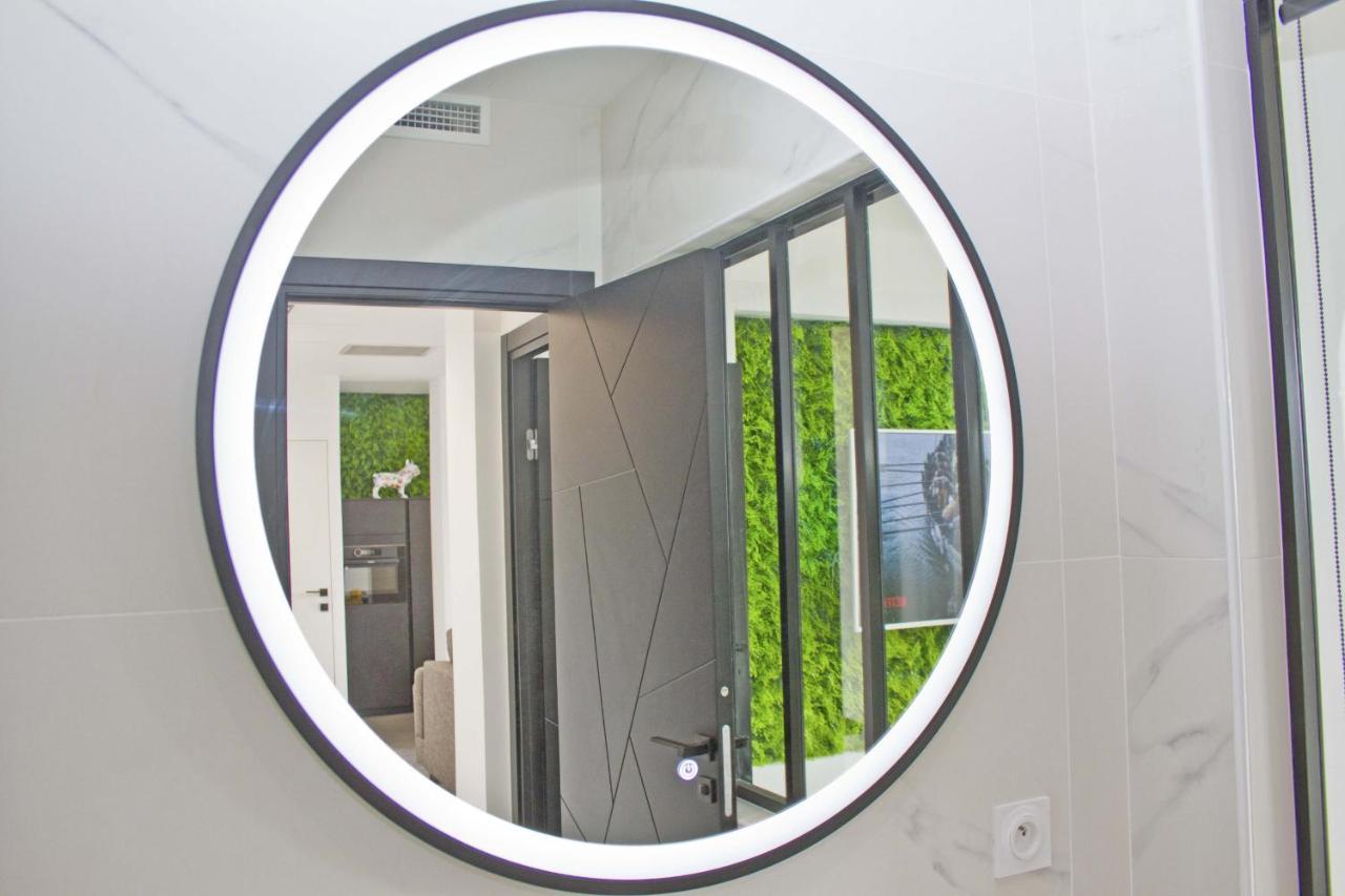 Appartement Luxury Garden Jacuzzi Promenade *